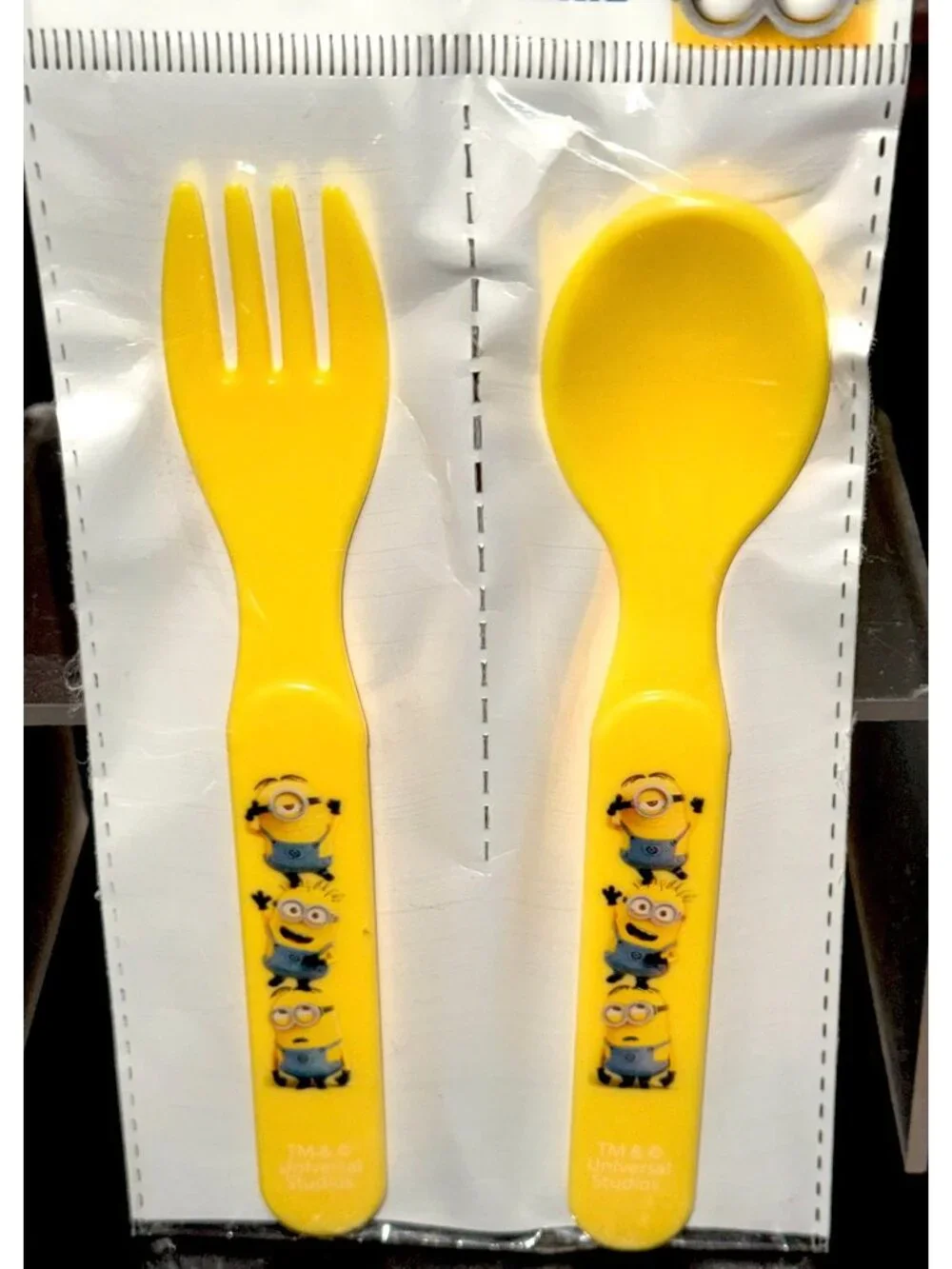 Despicable Me Minions Yellow BPA-Free Kids Flatware Set Spoon & Fork